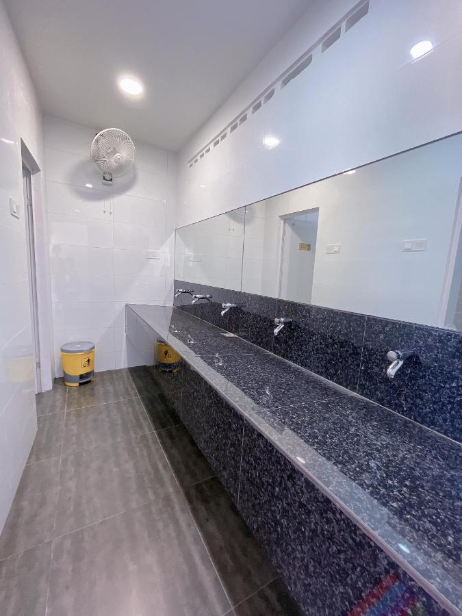 Hotel Decentraland Kuala Terengganu Eksteriør billede